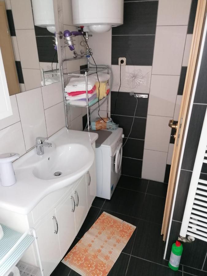 Apartment Lucija Kostrena Eksteriør billede
