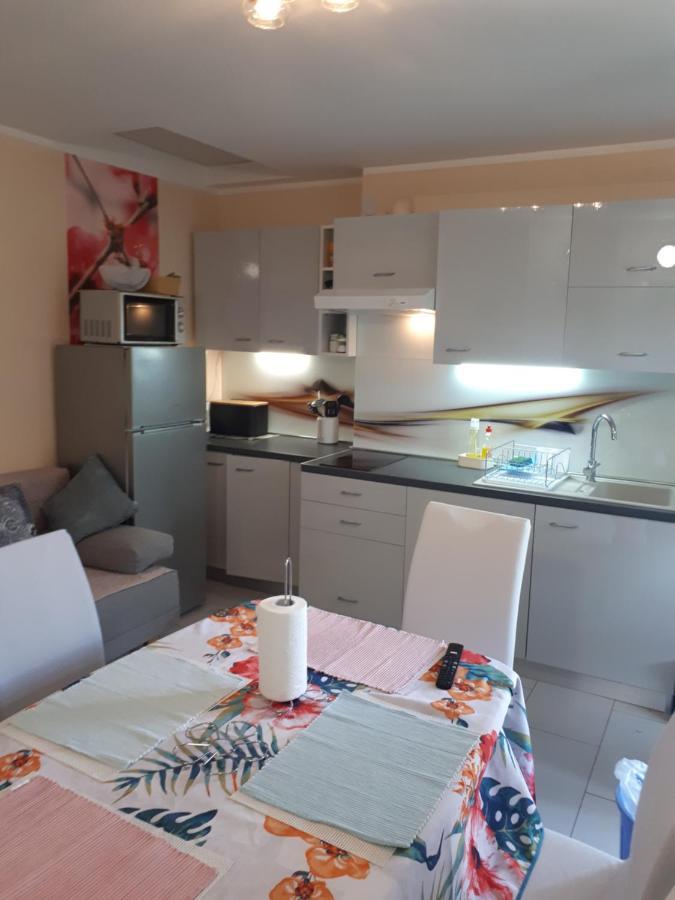 Apartment Lucija Kostrena Eksteriør billede